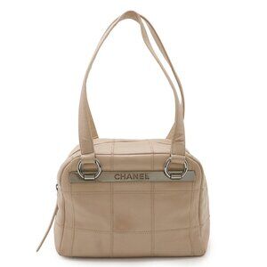 CHANEL Cream Caviar Leather Shoulder Bag